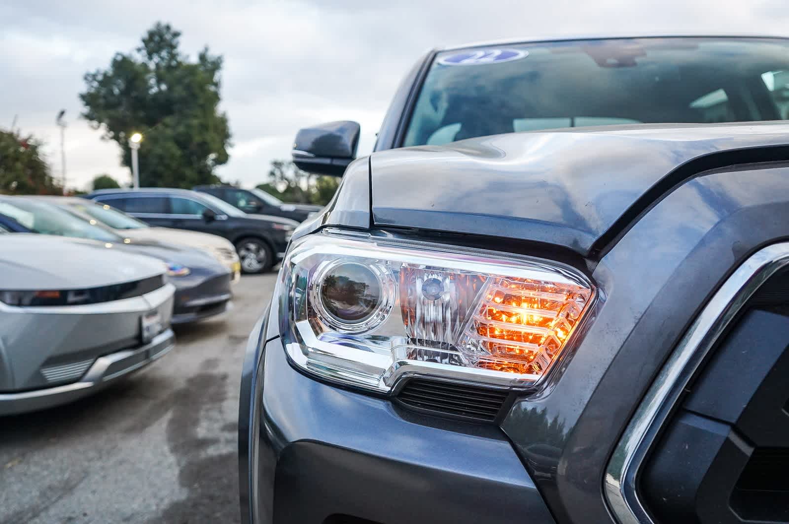 Thumbnail: 2022 Toyota Tacoma - 22