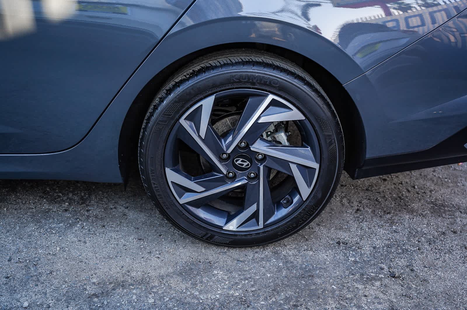 Thumbnail: 2024 Hyundai Elantra - 7