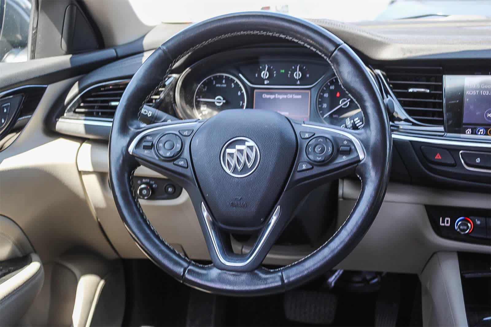 Thumbnail: 2019 Buick Regal - 17