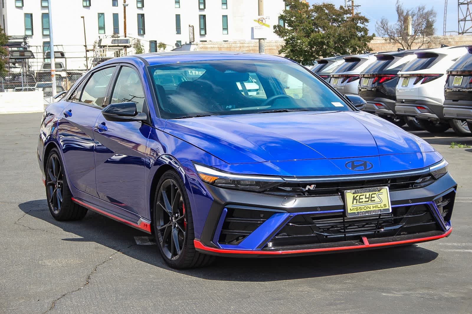 2025 Hyundai Elantra Base 3