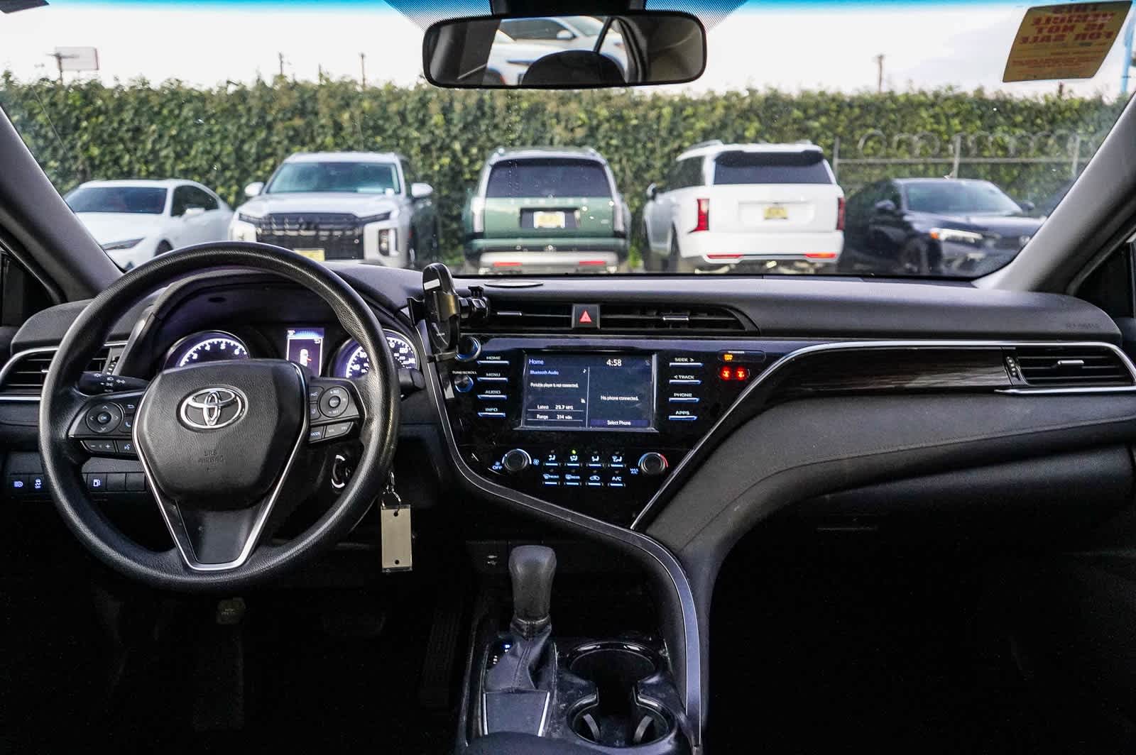 Thumbnail: 2018 Toyota Camry - 12