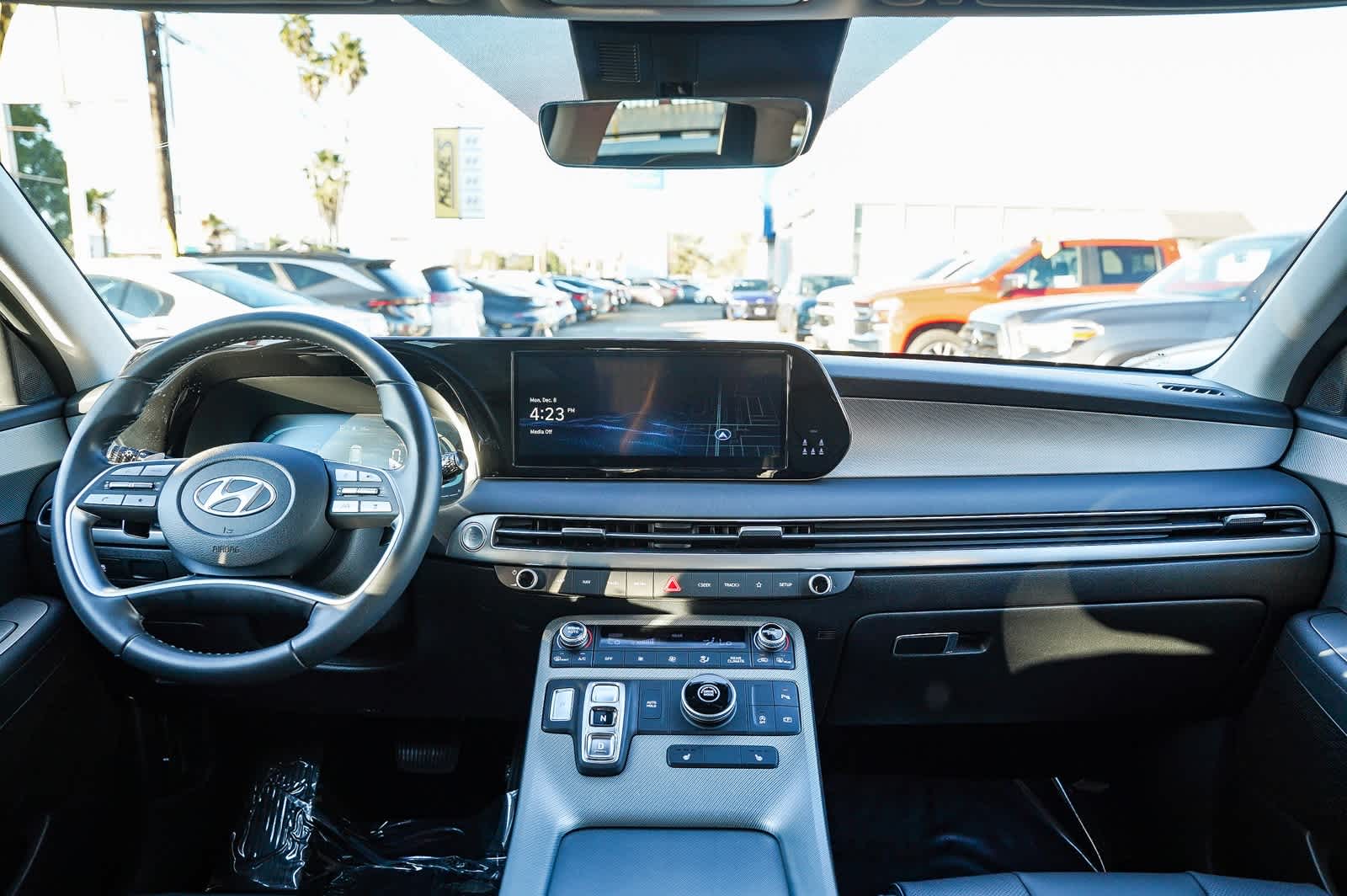 Thumbnail: 2025 Hyundai Palisade - 12