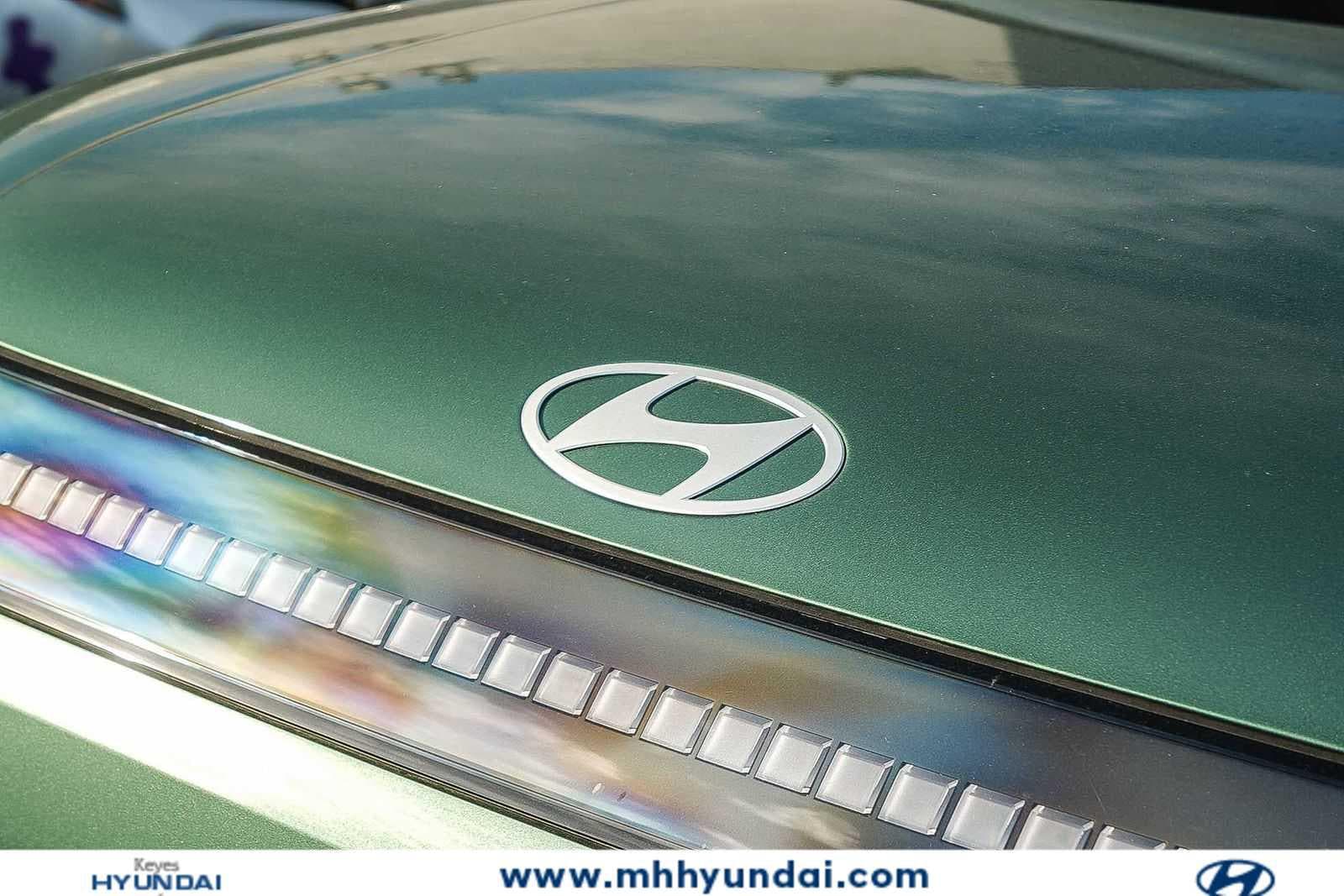 Thumbnail: 2026 Hyundai Ioniq - 9