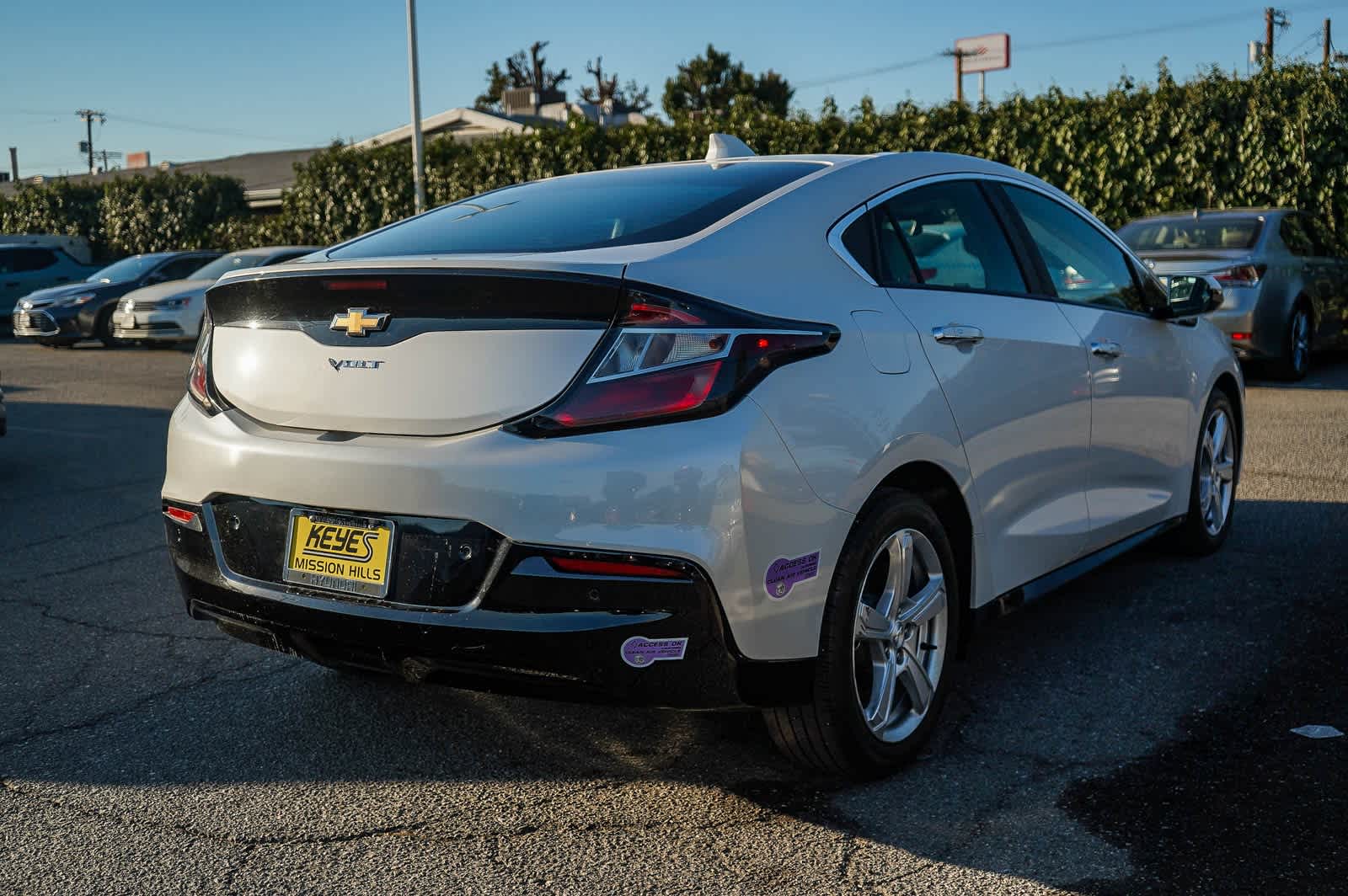 Thumbnail: 2019 Chevrolet Volt - 6