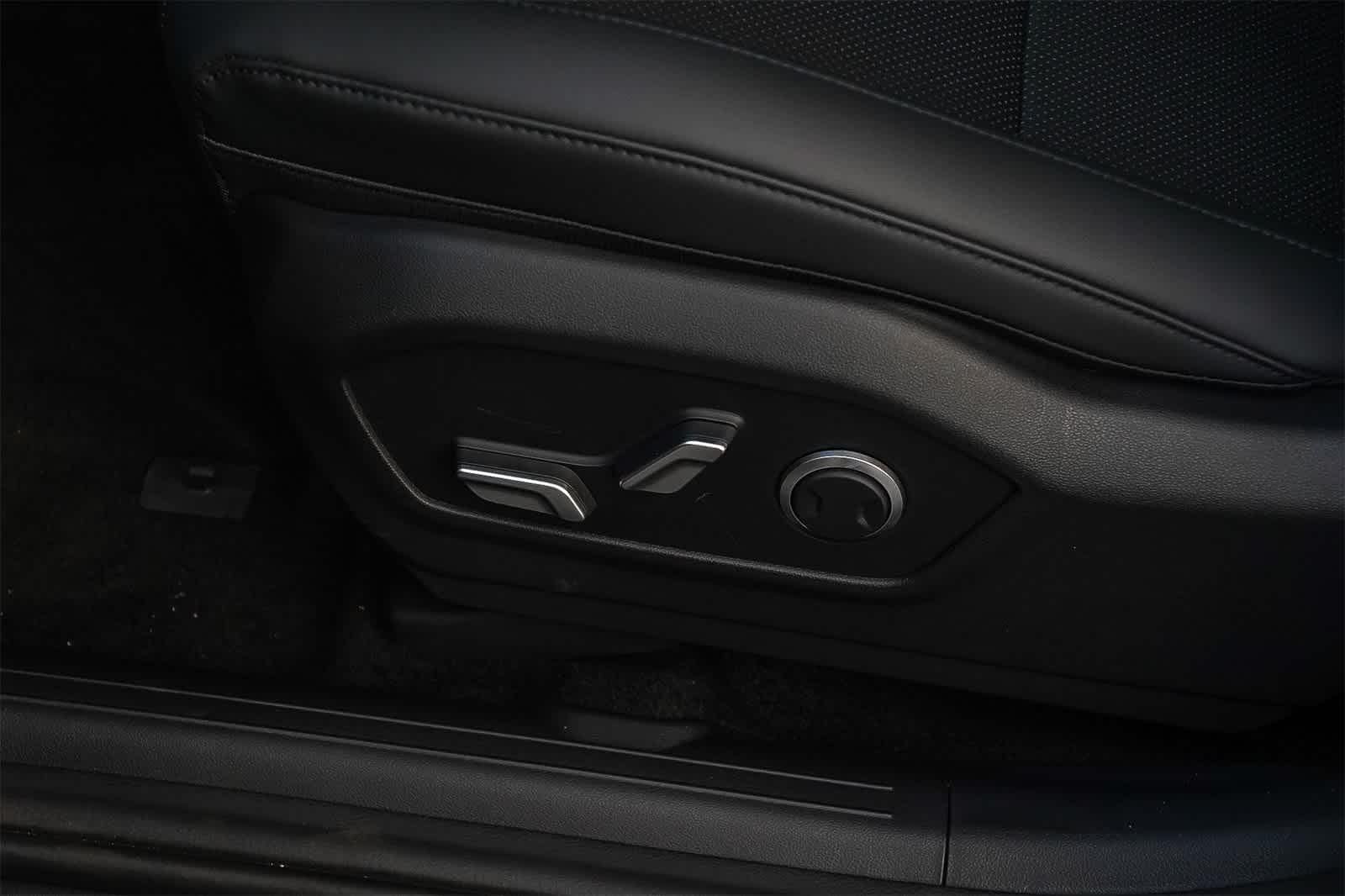 Thumbnail: 2026 Hyundai Santa Fe - 24