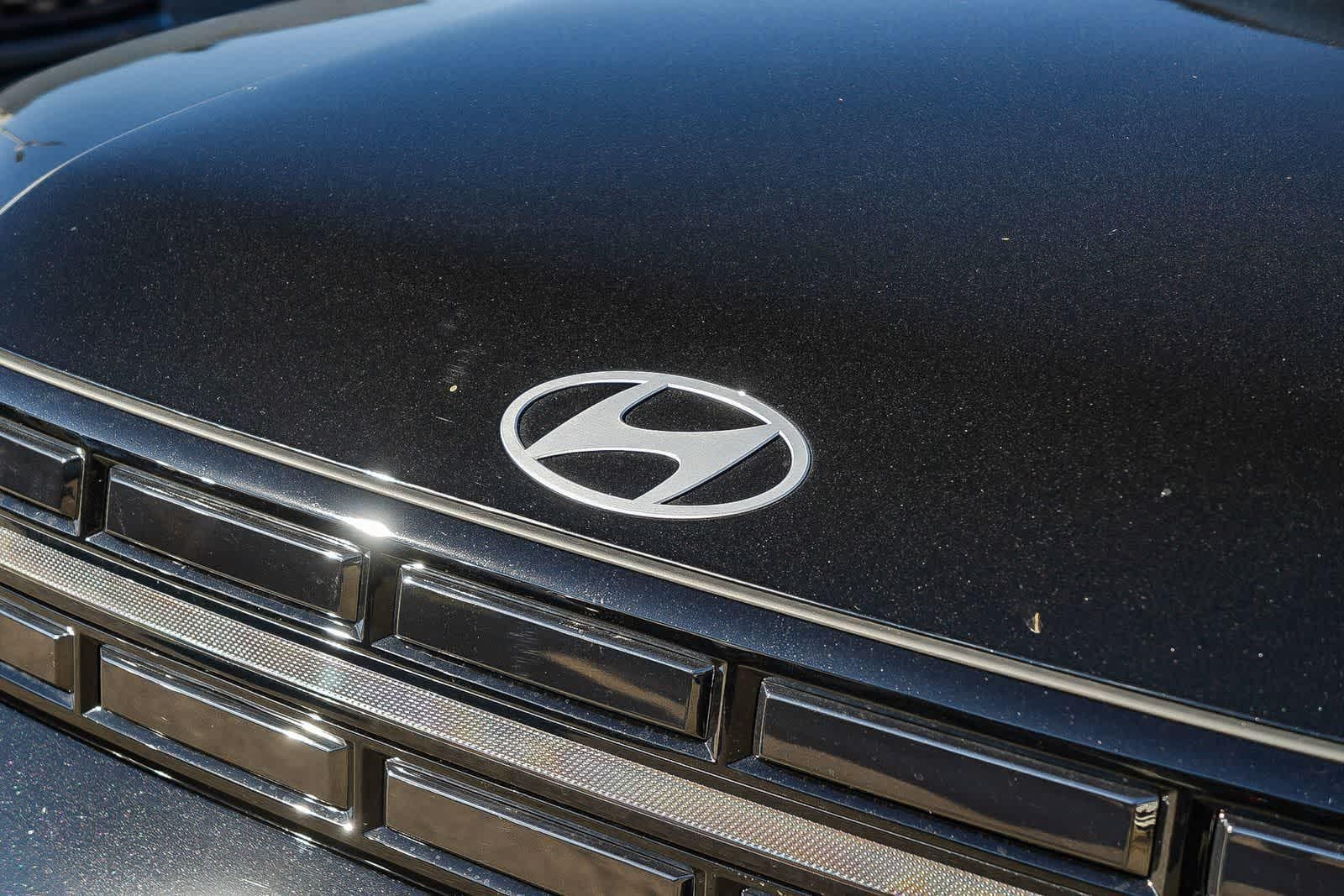 Thumbnail: 2026 Hyundai Santa Fe - 9