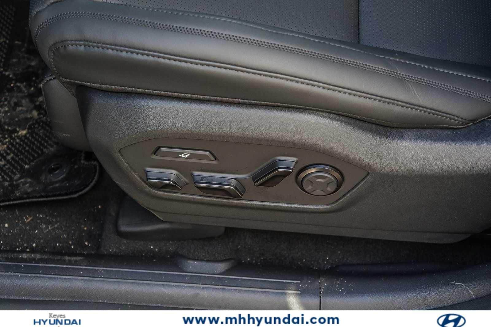 Thumbnail: 2026 Hyundai Santa Fe - 26