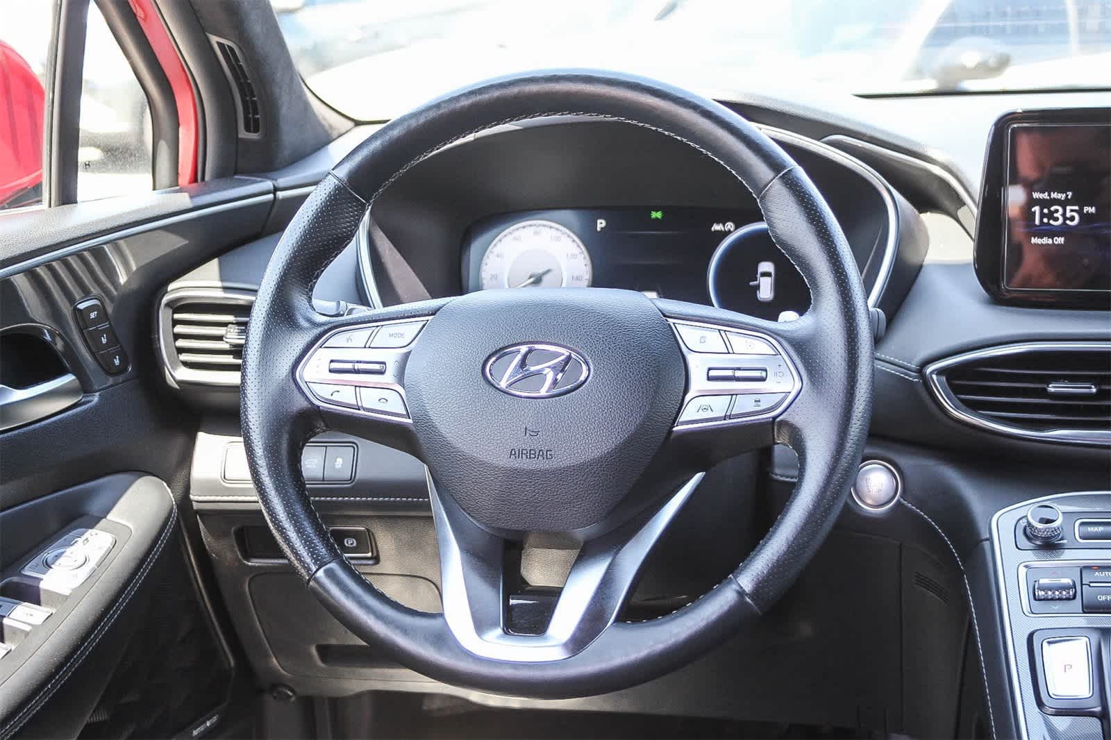 Thumbnail: 2023 Hyundai Santa Fe - 17