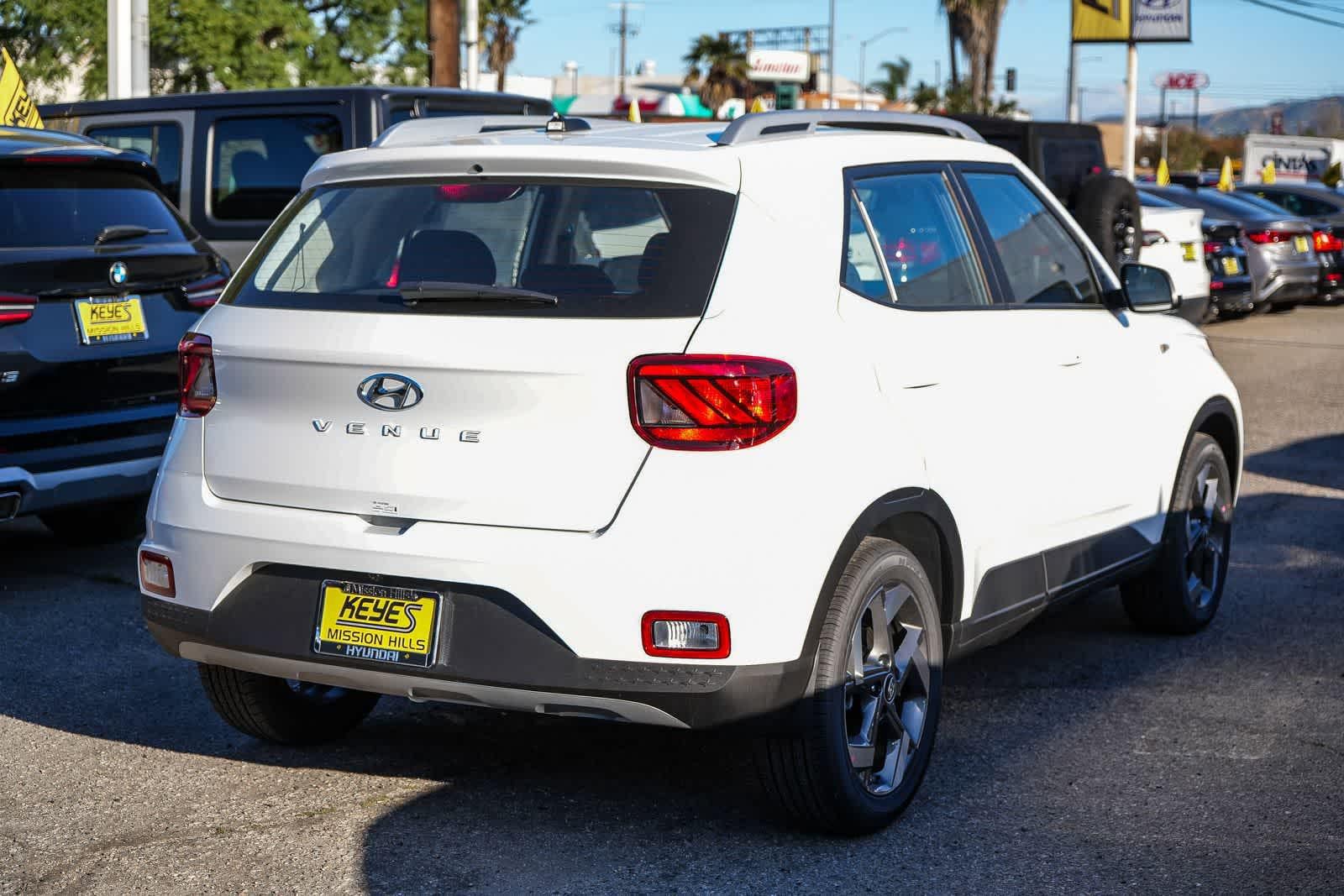 Thumbnail: 2026 Hyundai Venue - 8