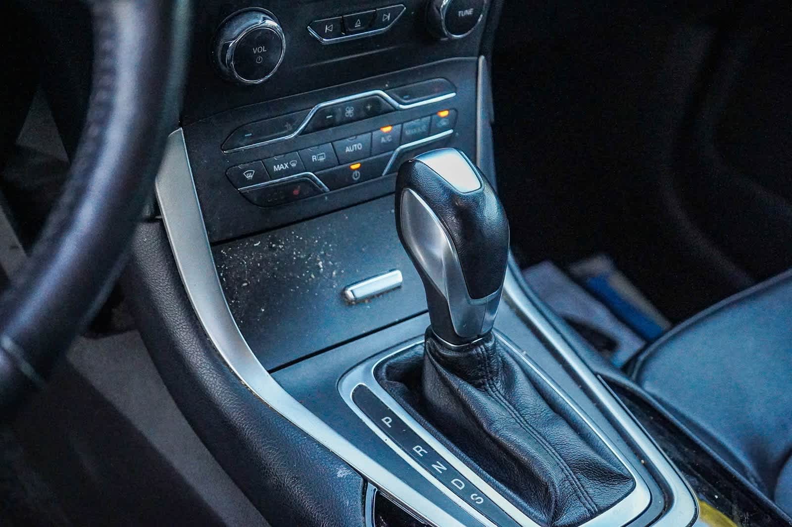 Thumbnail: 2018 Ford Edge - 22