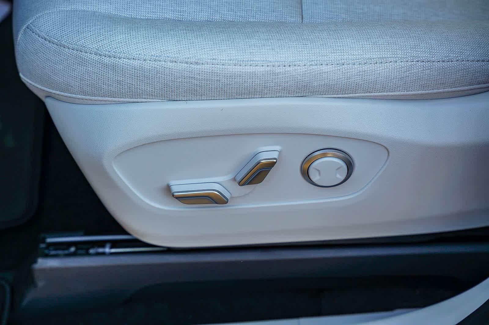 Thumbnail: 2026 Hyundai Ioniq - 23