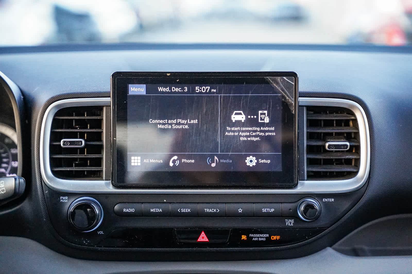 Thumbnail: 2022 Hyundai Venue - 14