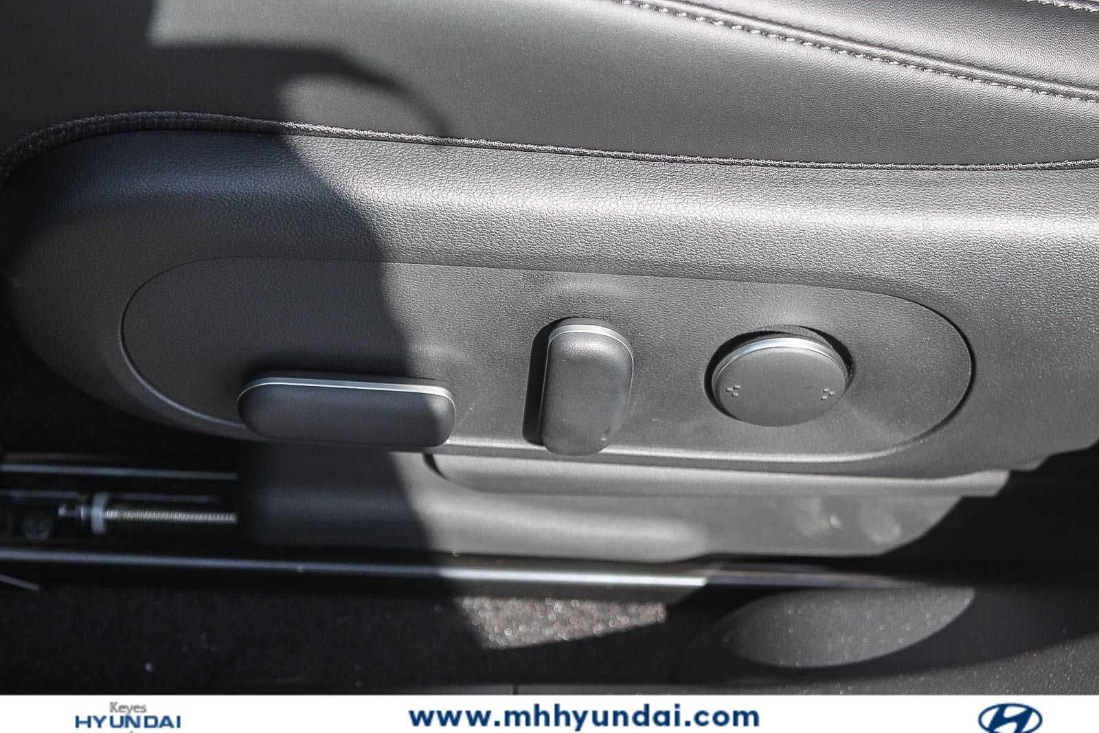 Thumbnail: 2026 Hyundai Ioniq 5 - 28