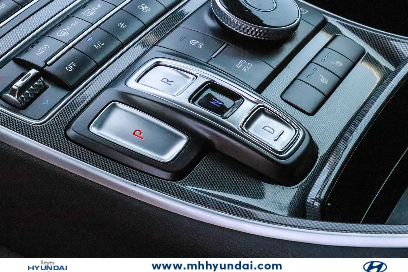 Thumbnail: 2023 Hyundai Santa Fe - 14