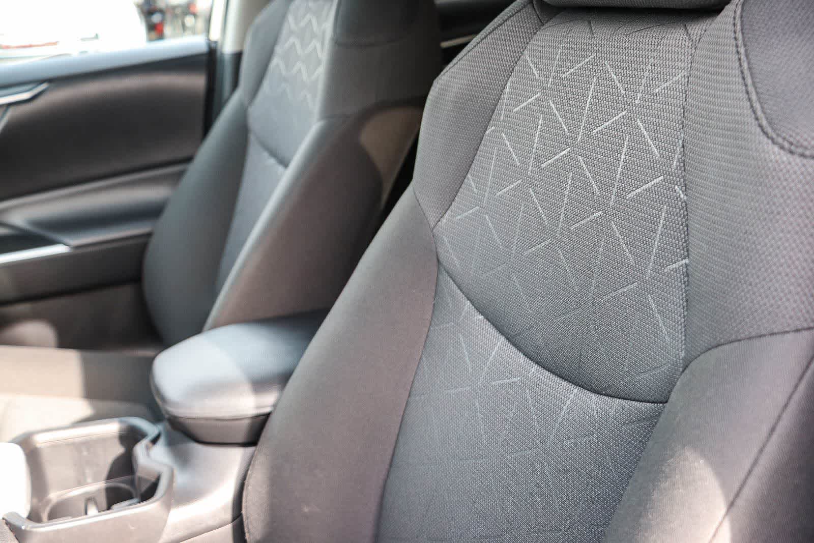 Thumbnail: 2024 Toyota RAV4 - 22