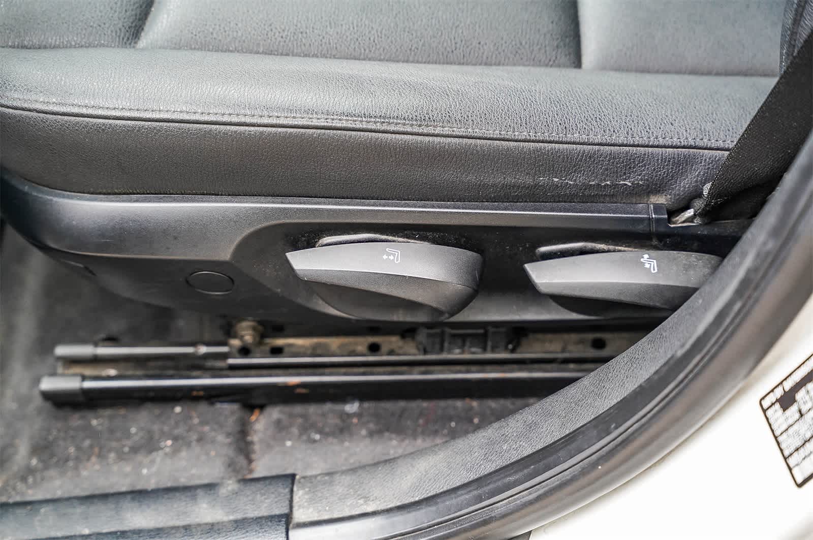 Thumbnail: 2015 BMW X1 - 20