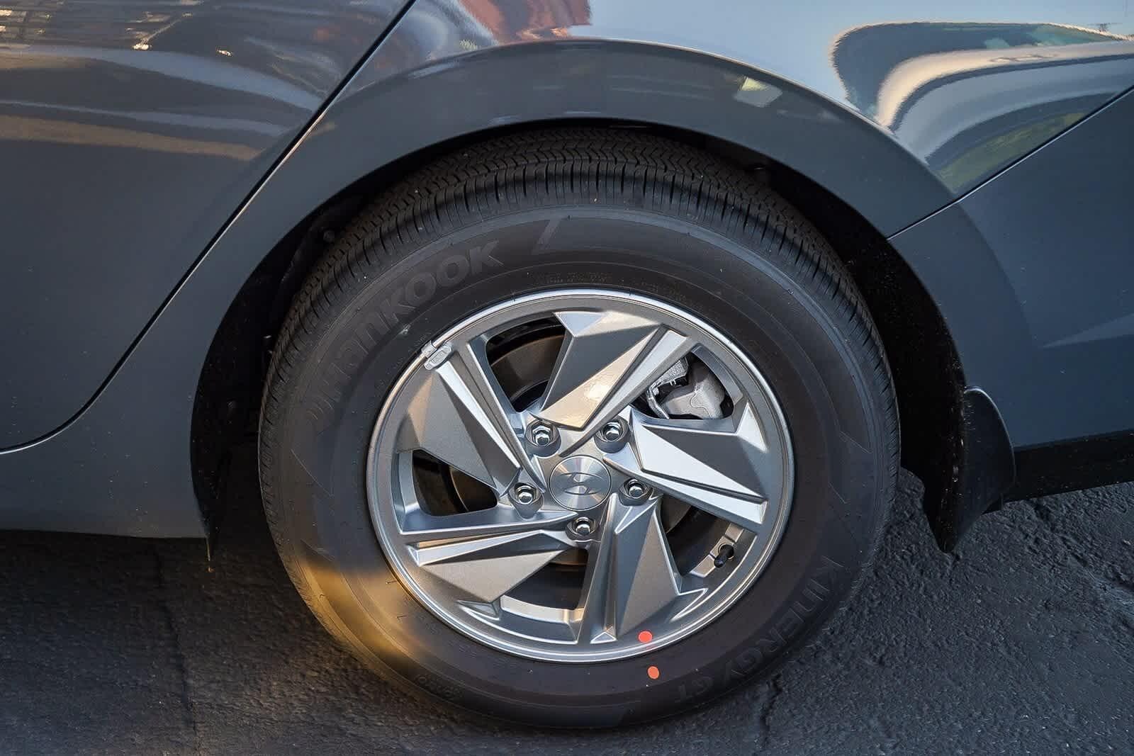 Thumbnail: 2026 Hyundai Elantra - 11