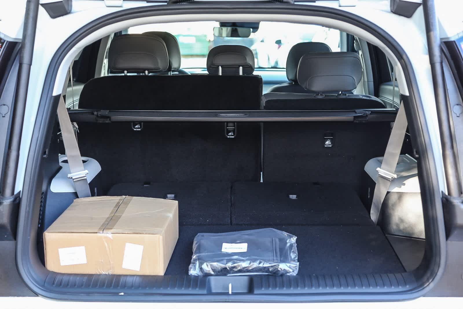 Thumbnail: 2026 Hyundai Ioniq - 12