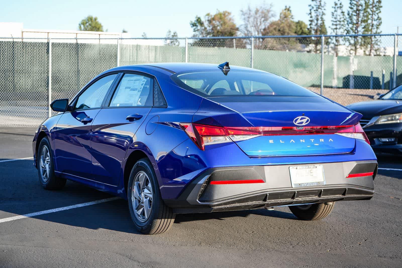 Thumbnail: 2026 Hyundai Elantra - 8