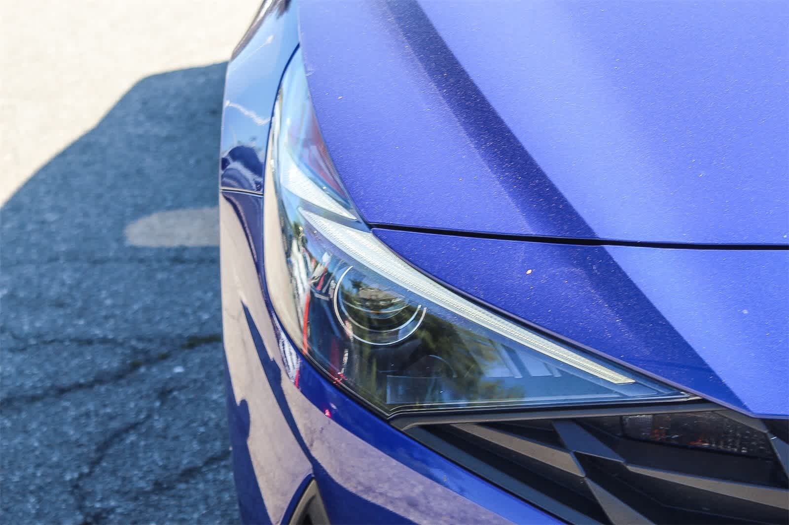 Thumbnail: 2023 Hyundai Elantra - 10