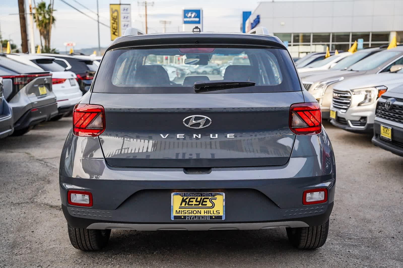 Thumbnail: 2026 Hyundai Venue - 9