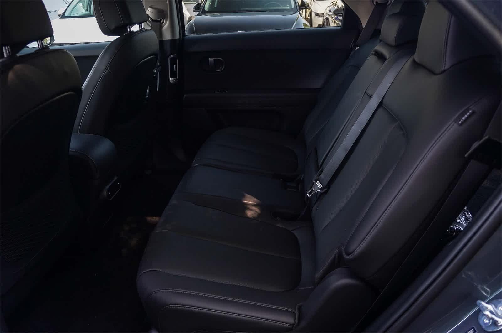 Thumbnail: 2025 Hyundai Ioniq 5 - 21