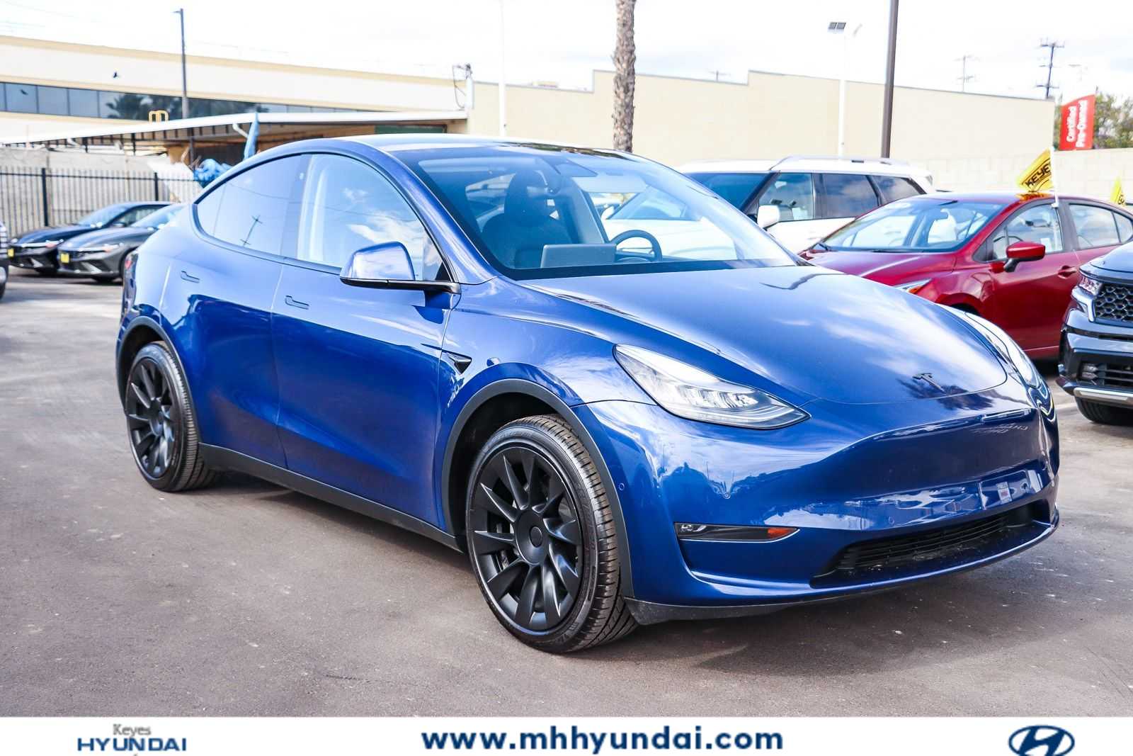 Thumbnail: 2020 Tesla Model Y - 5