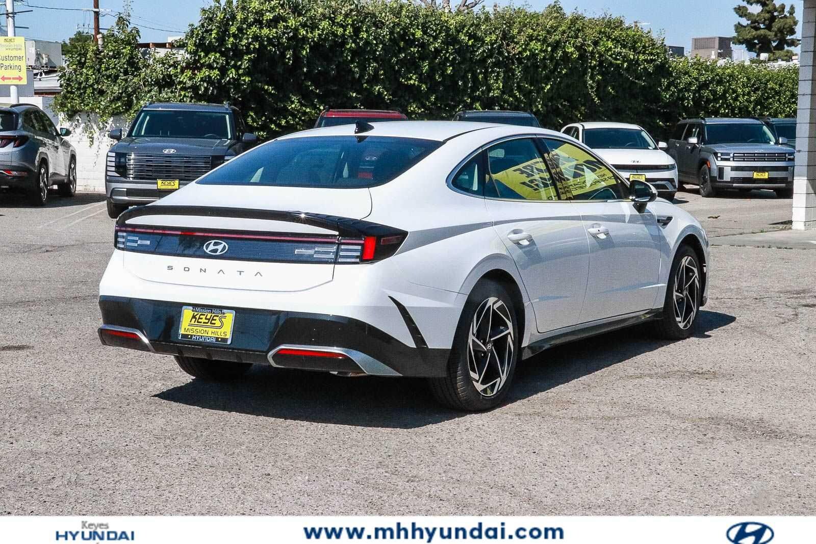 Thumbnail: 2026 Hyundai Sonata - 4