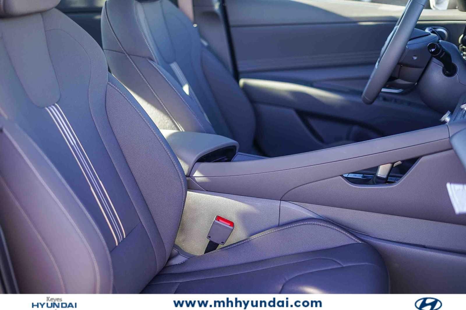 Thumbnail: 2026 Hyundai Elantra - 20