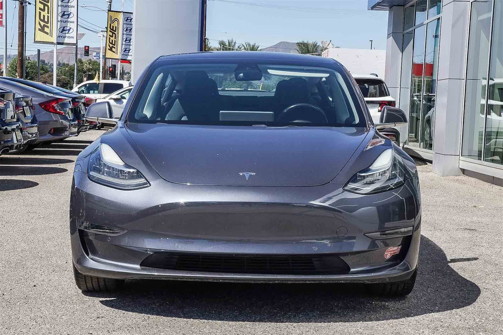 Thumbnail: 2018 Tesla Model 3 - 2
