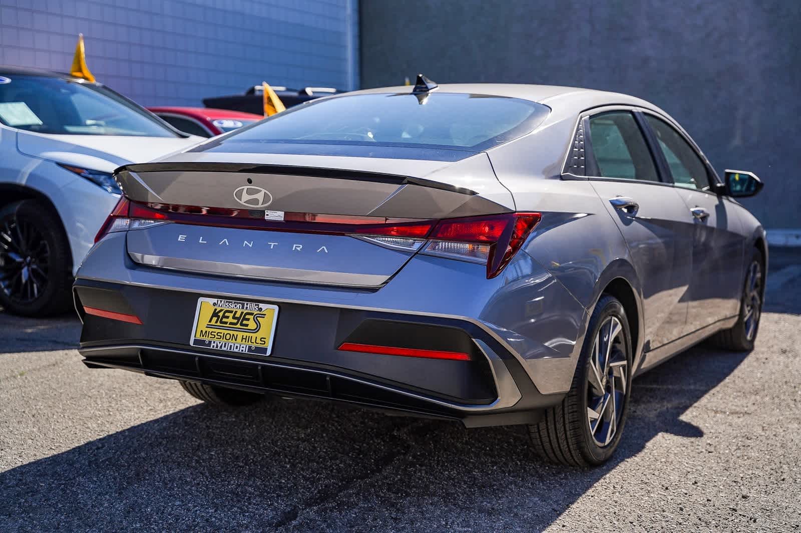 Thumbnail: 2025 Hyundai Elantra - 10