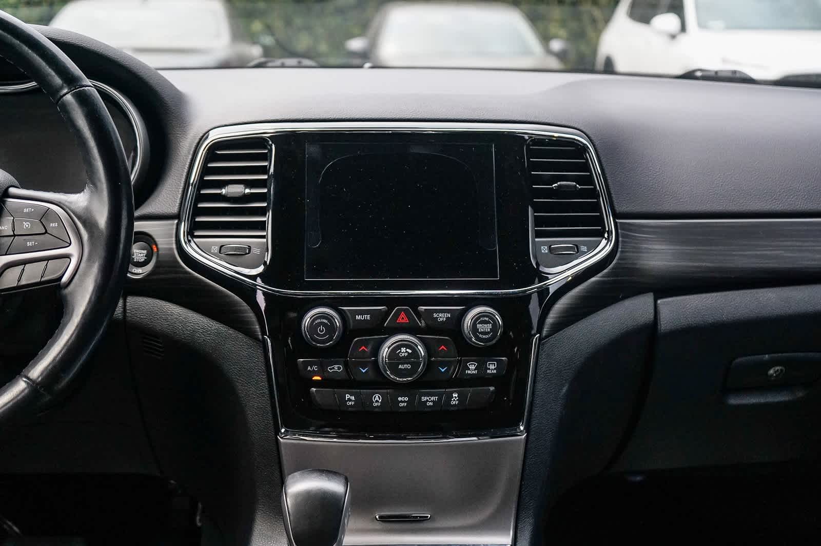 Thumbnail: 2020 Jeep Grand Cherokee - 13