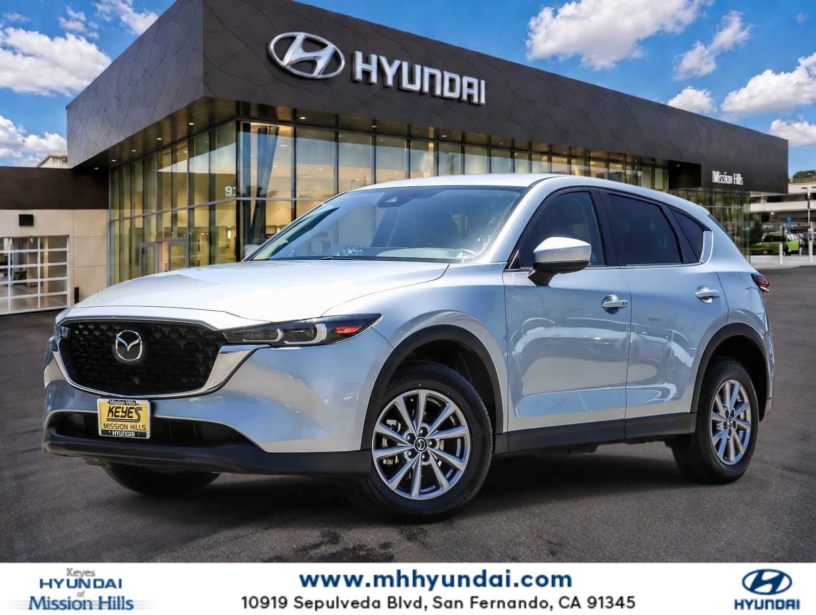 2023 Mazda CX-5 S Select Package Auto AWD's photo