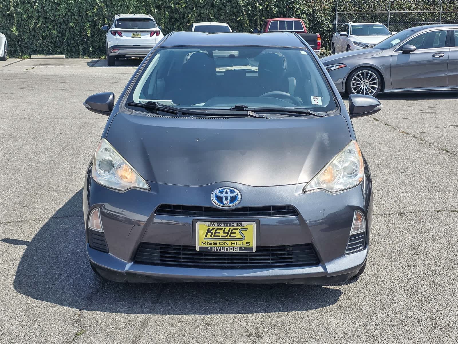 Thumbnail: 2012 Toyota Prius c - 2