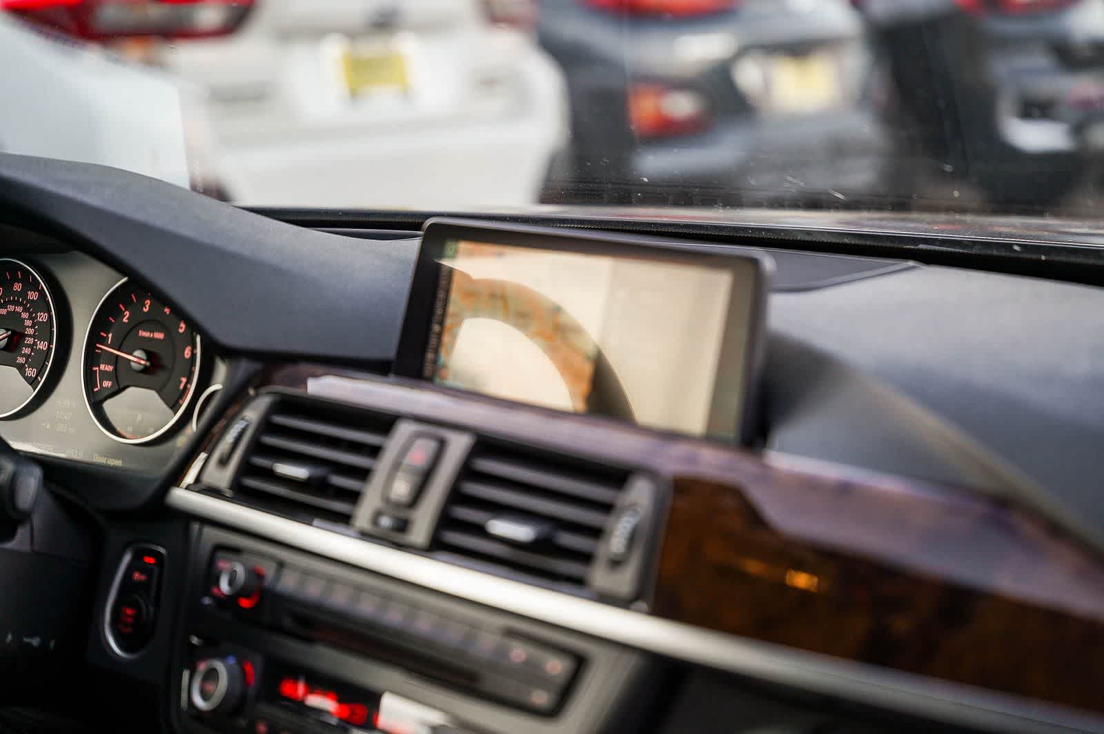 Thumbnail: 2014 BMW 4 Series - 14