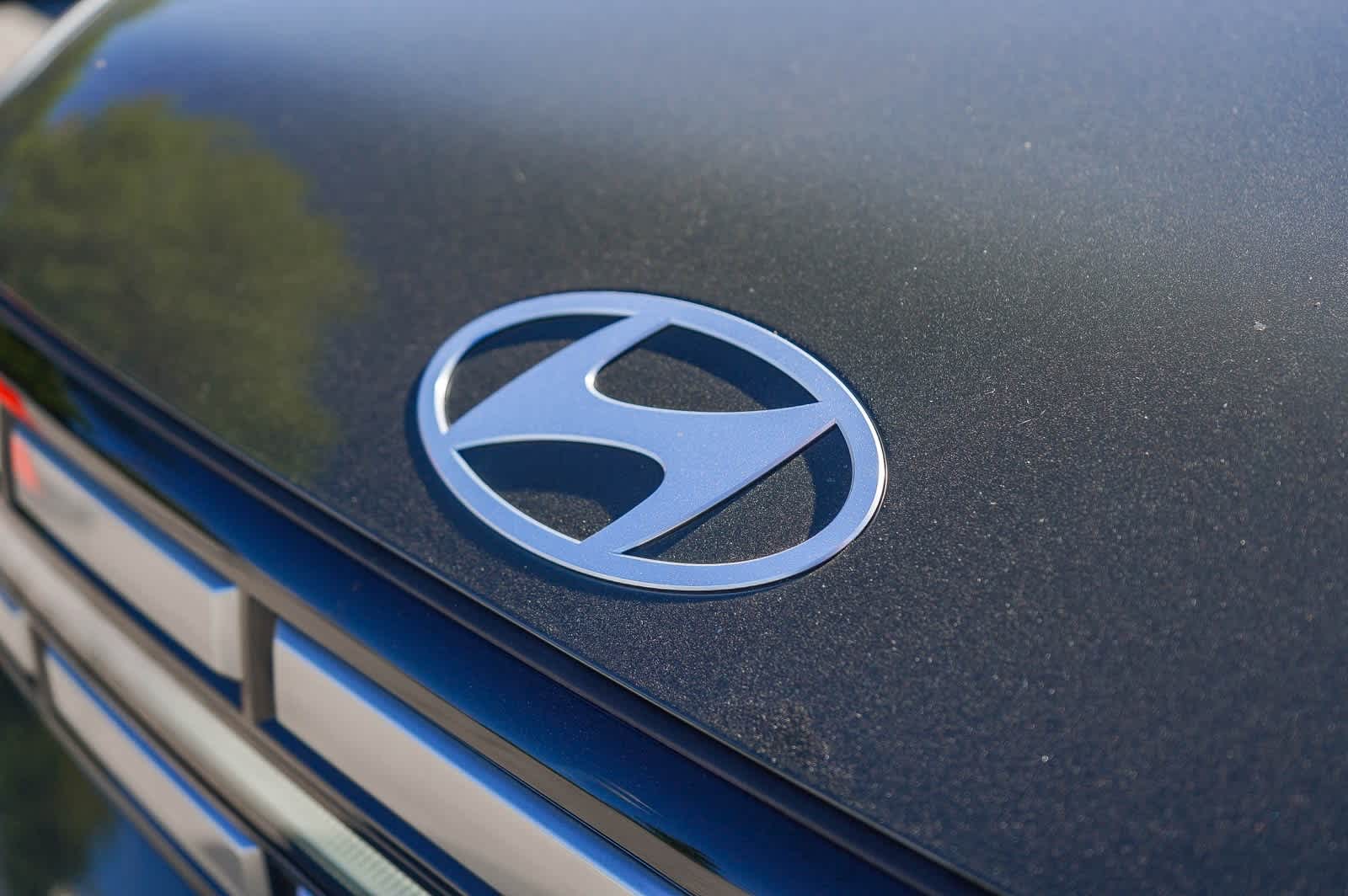 Thumbnail: 2025 Hyundai Santa Fe - 12