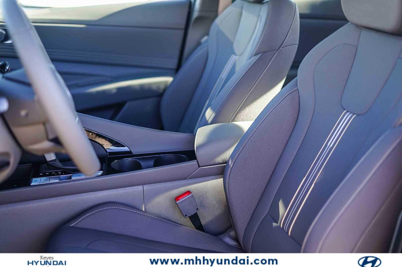 Thumbnail: 2026 Hyundai Elantra - 21