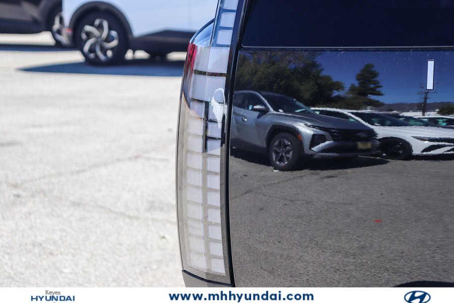 2026 Hyundai IONIQ 9 SE - Photo 9