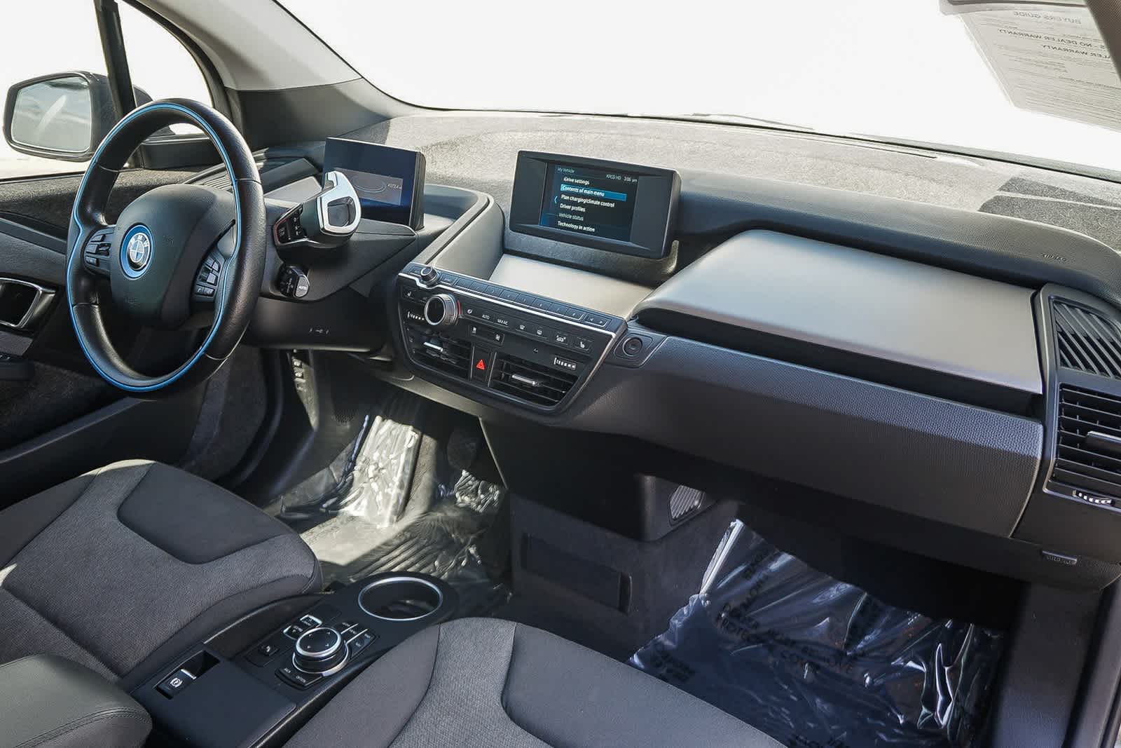 Thumbnail: 2019 BMW i3 - 12