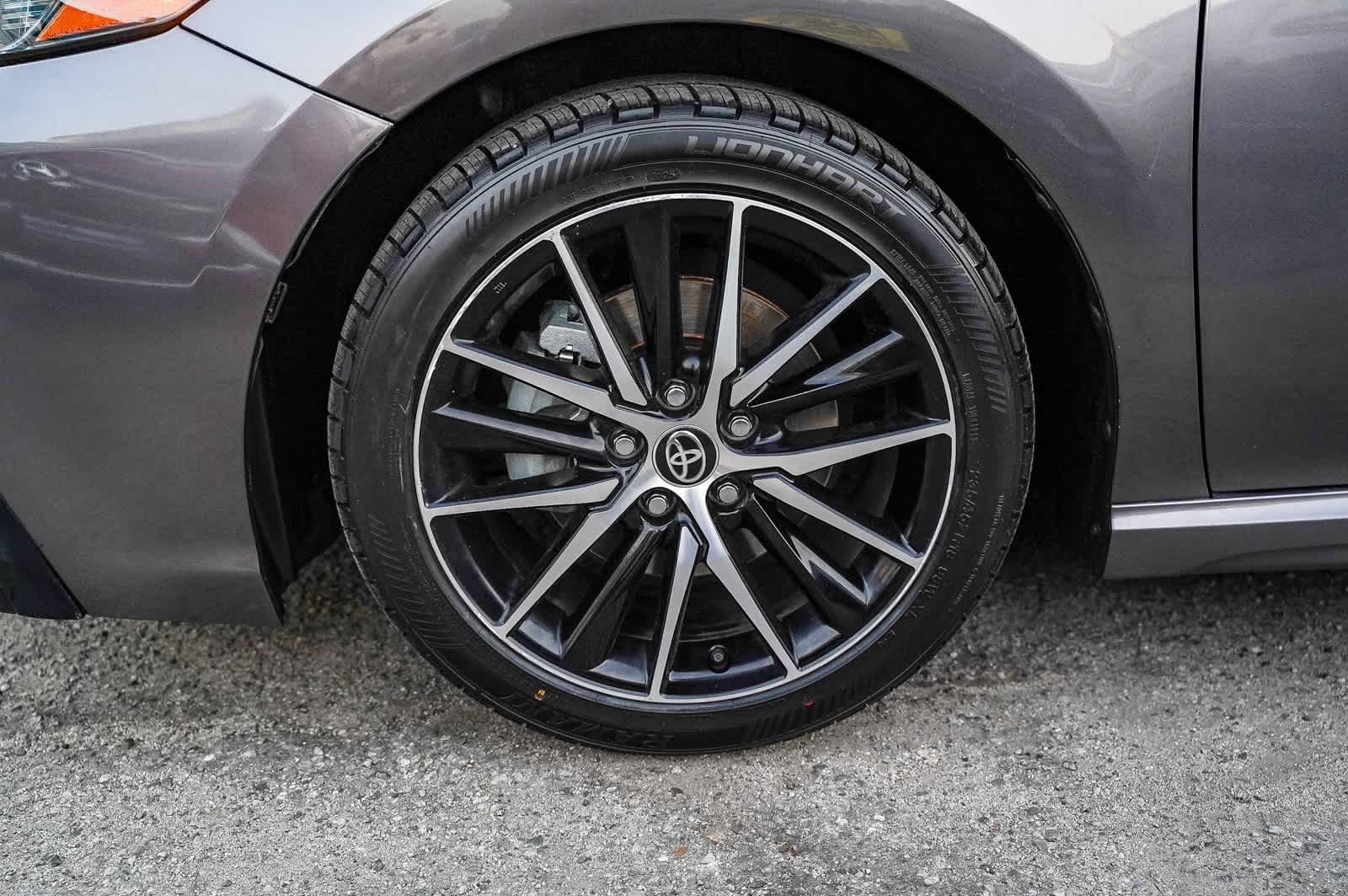 Thumbnail: 2022 Toyota Camry - 4