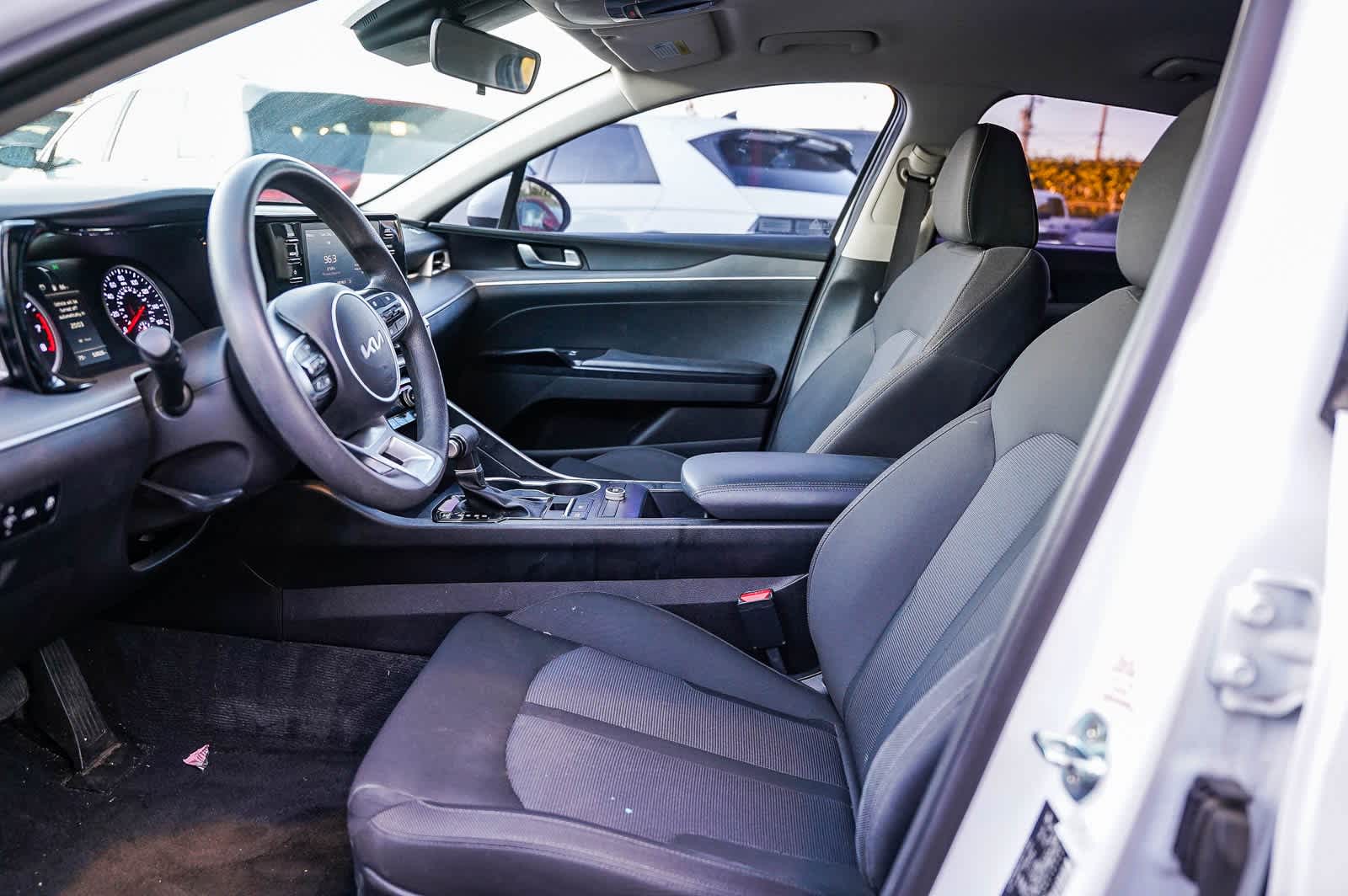 Thumbnail: 2022 Kia K5 - 13