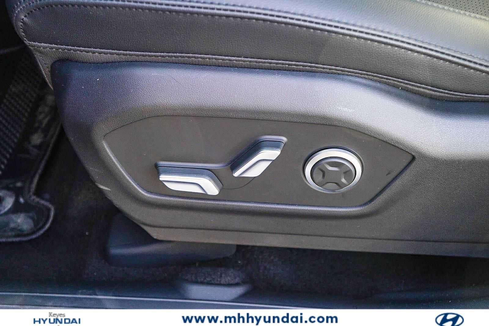 Thumbnail: 2026 Hyundai Santa Fe - 26