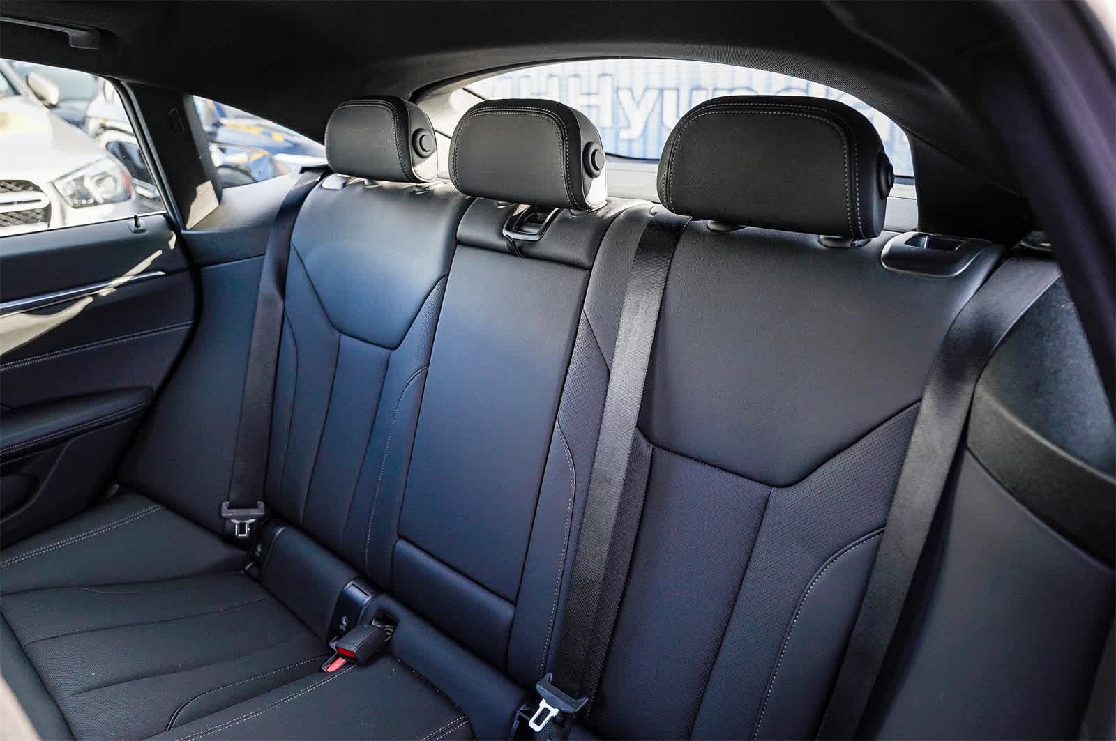 Thumbnail: 2024 BMW 4 Series - 18