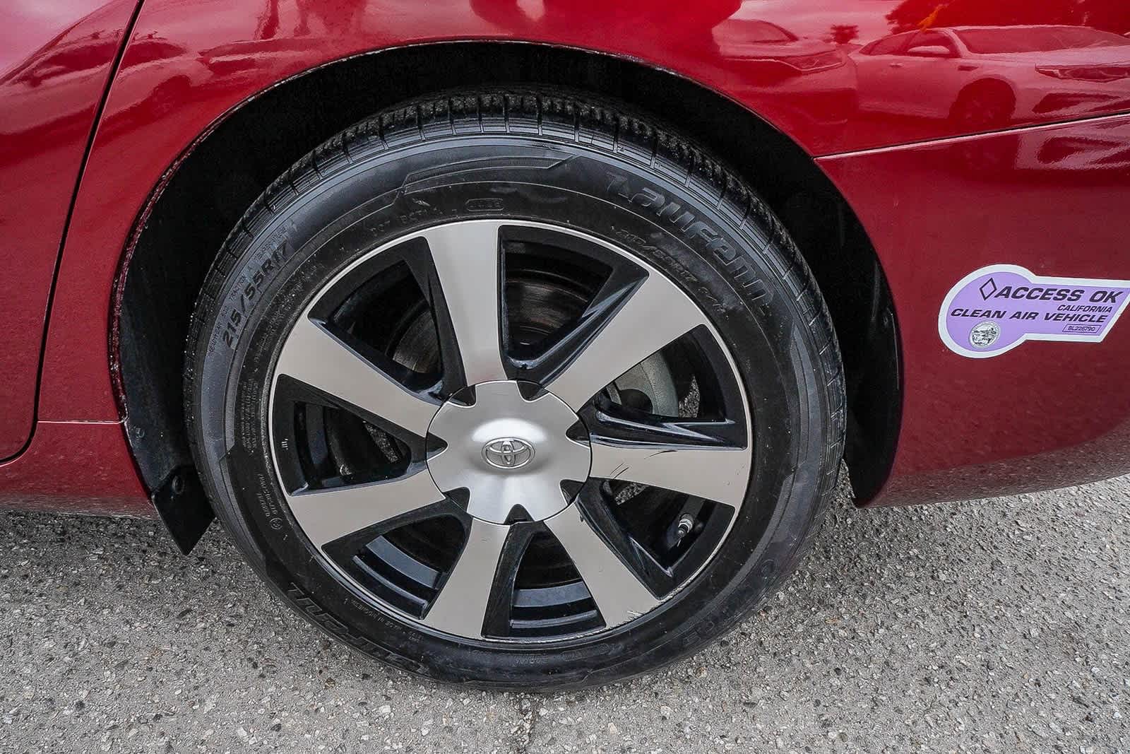 Thumbnail: 2019 Toyota Mirai - 8