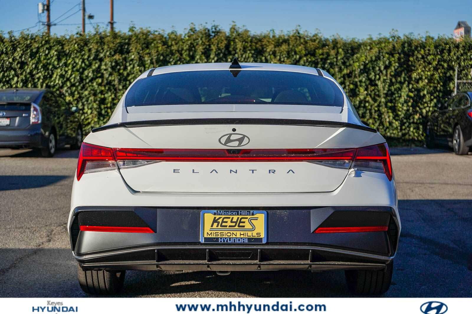 Thumbnail: 2026 Hyundai Elantra - 7