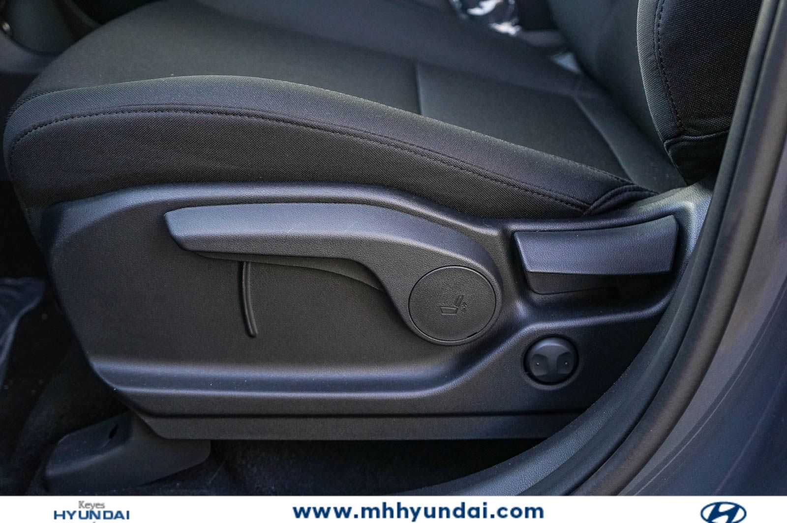 Thumbnail: 2026 Hyundai Santa Fe - 17