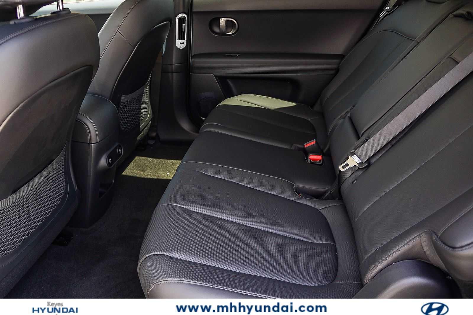 Thumbnail: 2026 Hyundai Ioniq 5 - 22