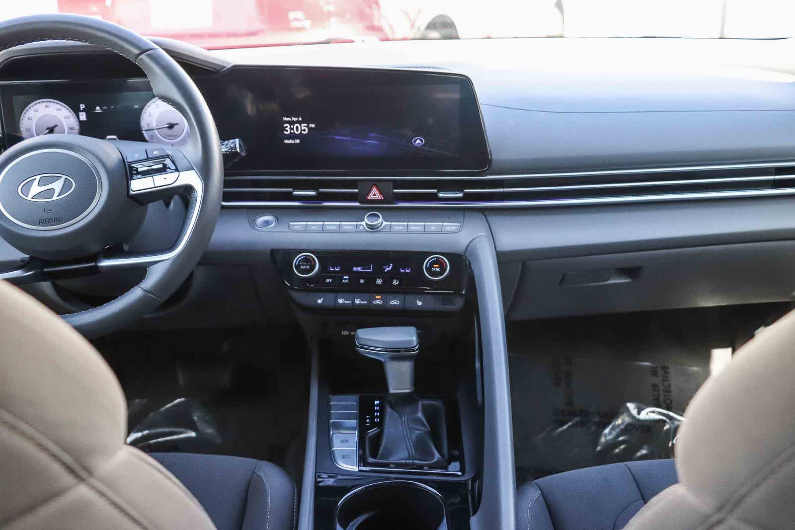 Thumbnail: 2025 Hyundai Elantra - 14