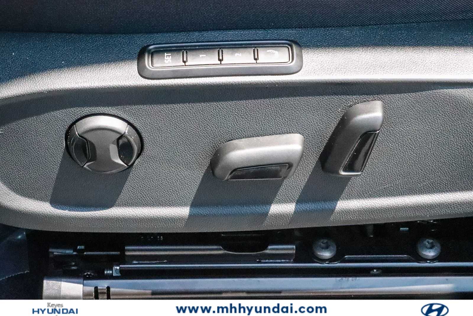 Thumbnail: 2022 Volkswagen ID.4 - 19