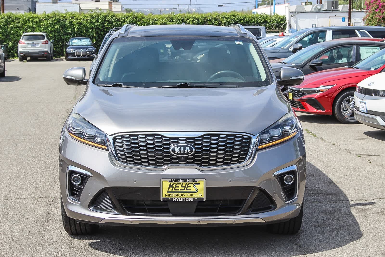 Used 2019 Kia Sorento SX with VIN 5XYPK4A52KG519168 for sale in Mission Hills, CA